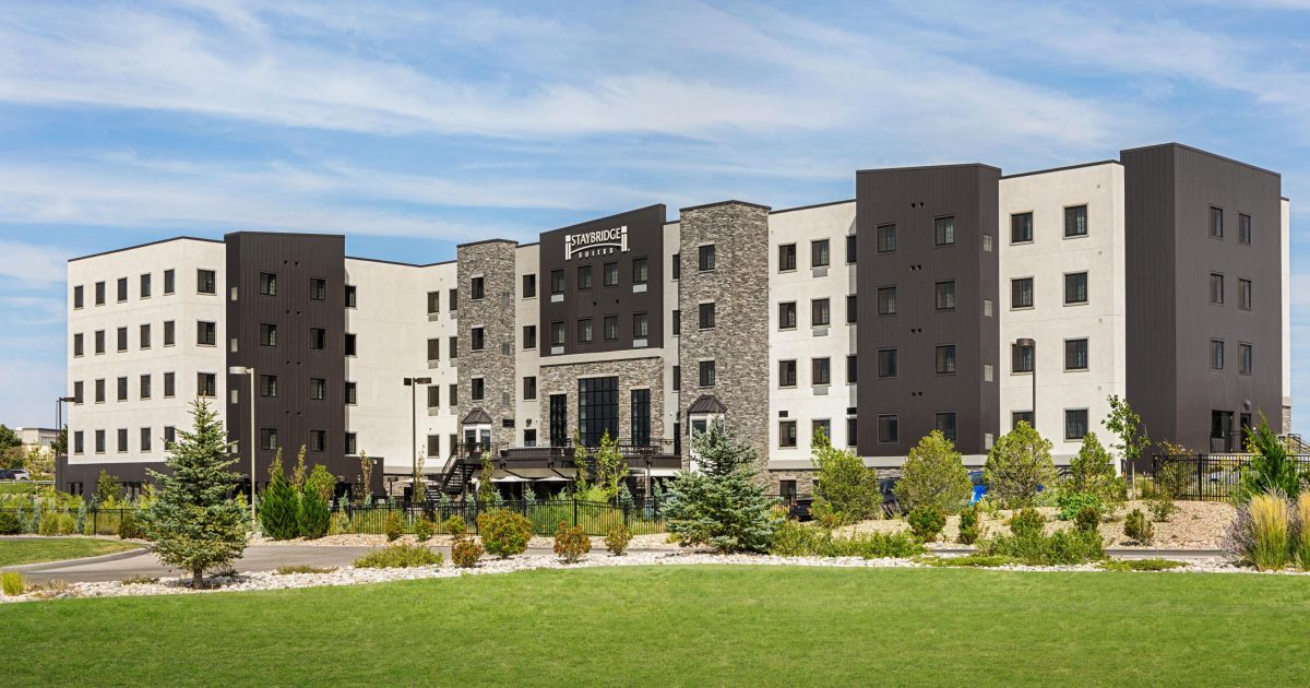 staybridge-suites-ne-powers-visit-colorado-springs